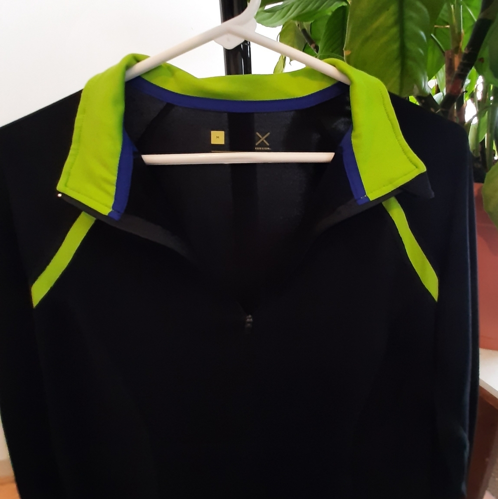 Xersion Medium Top Athletic